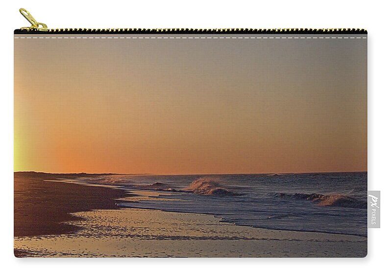 Seas Zip Pouch featuring the photograph Surf V I by Newwwman