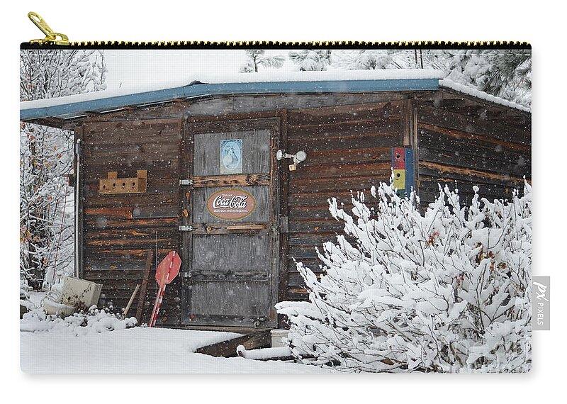 That Ole Shed Zip Pouch featuring the photograph That Ole Shed by Maria Urso