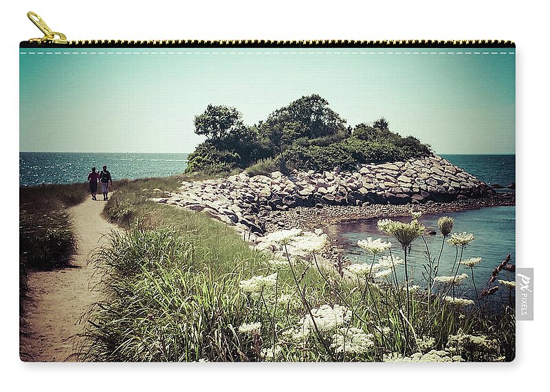 Buzzard's Bay Zip Pouch featuring the photograph The Knob Looking Ahead by Frank Winters