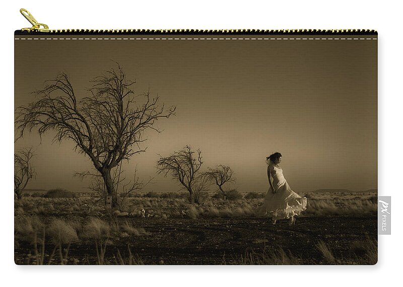 Woman Zip Pouch featuring the photograph Tree Harmony by Scott Sawyer