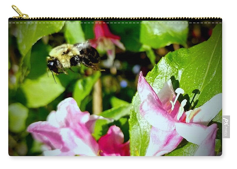 Uther Zip Pouch featuring the photograph Tuff Commute by Uther Pendraggin