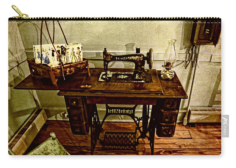Vintage Zip Pouch featuring the photograph Vintage Singer Sewing Machine by Judy Vincent