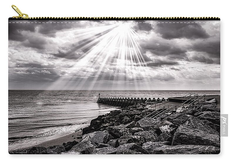Landscape Zip Pouch featuring the photograph Walton-On-The-Naze by Martin Newman