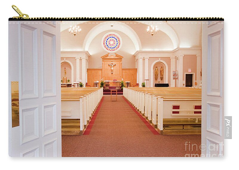 St. James Zip Pouch featuring the photograph Welcome to the Lord's House by Patty Colabuono