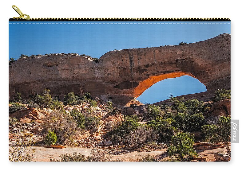 Wilson Arch Zip Pouch featuring the photograph Wilson Arch by Paul Freidlund