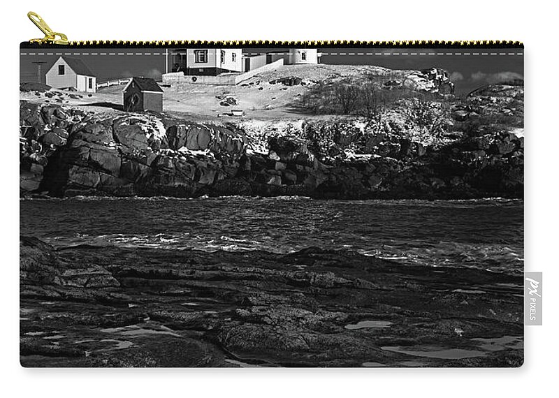 Vacationland Zip Pouch featuring the photograph Winter At Nubble Lighthouse BW by David Smith