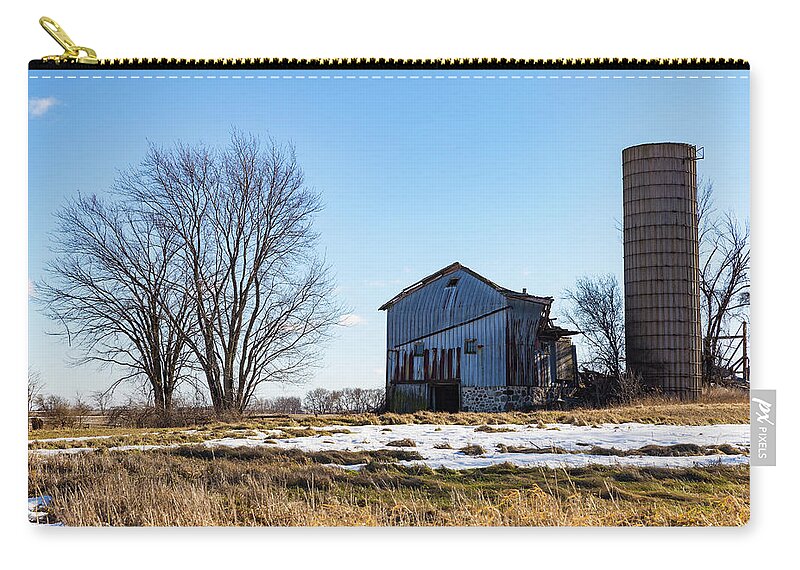 Wisconsin Zip Pouch featuring the photograph Winter Barn by Kathleen Scanlan