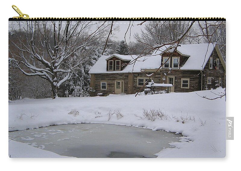 Winter Zip Pouch featuring the photograph Wintery Day by Lori Tambakis