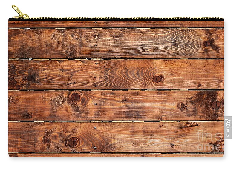 Hộp đựng đa năng nền gỗ (Carry-all pouch): Hộp đựng đa năng được thiết kế với nền gỗ sẽ mang lại cảm giác ấm áp và gần gũi cho bạn. Và hãy xem hình ảnh liên quan đến hộp đựng đa năng nền gỗ để hiểu thêm về tính năng và thiết kế của chúng.