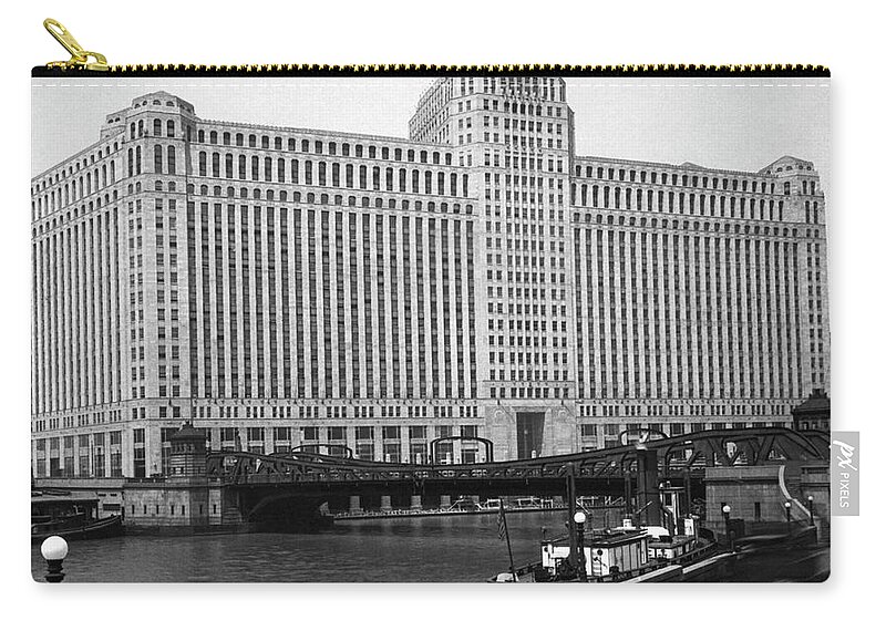1930s Zip Pouch featuring the photograph Chicago Merchandise Mart #2 by Underwood Archives