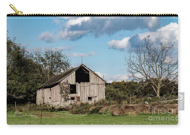 Barn Zip Pouch featuring the photograph Spooky barn by Sam Rino
