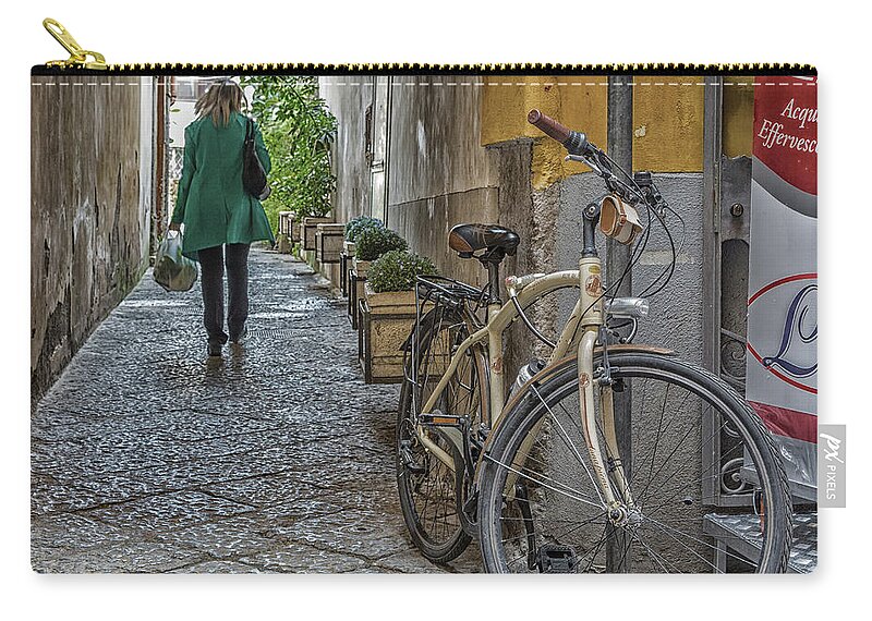 Sorrento Zip Pouch featuring the photograph Alley in Sorrento #2 by Darryl Brooks