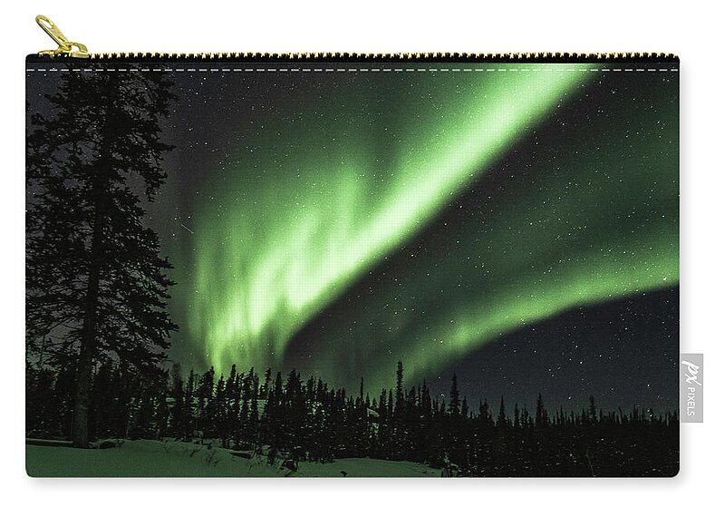 Aurora Borealis Zip Pouch featuring the photograph Northern Lights #38 by Laura Hedien