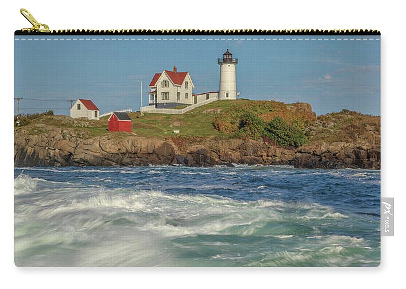 Cape Neddick Lighthouse Zip Pouch featuring the photograph Afternoon Tide at Cape Neddick Lighthouse by Kristen Wilkinson
