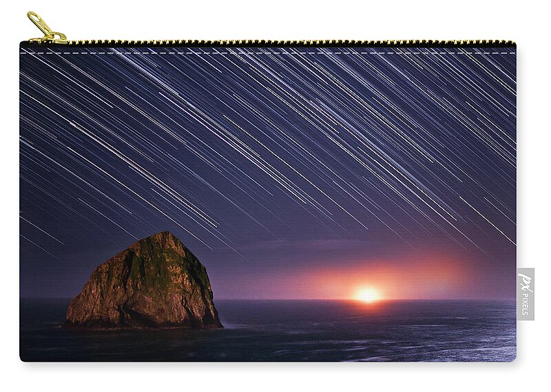 Outdoors Zip Pouch featuring the photograph Beacon by Andrew Curtis