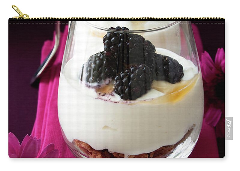 Breakfast Zip Pouch featuring the photograph Blackberry Dessert by Synergee