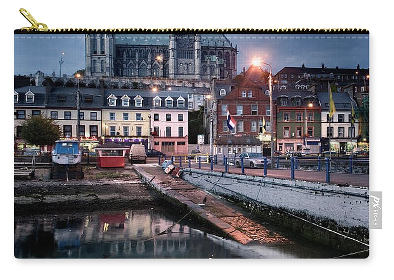 Outdoors Zip Pouch featuring the photograph Cathedral by Domingo Leiva