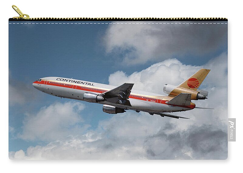 Continental Airlines Zip Pouch featuring the photograph Classic Continental Airlines DC-10 by Erik Simonsen