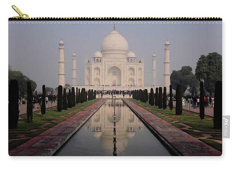 Arch Zip Pouch featuring the photograph Classic Taj by Saumil Shah - Flickr.com/saumil