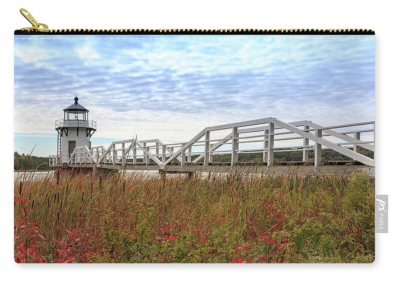 Doubling Point Light Zip Pouch featuring the photograph Doubling Point Lighthouse in Maine by Kyle Lee