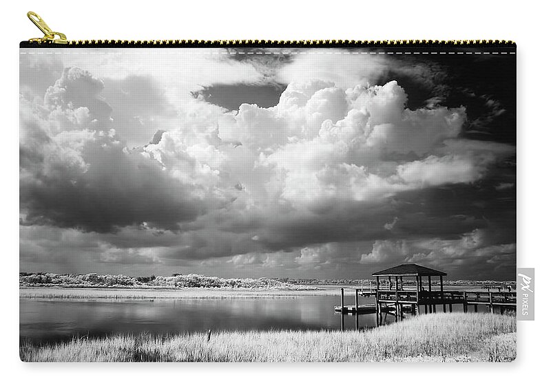 Photo Zip Pouch featuring the photograph Everette Bay -2 by Alan Hausenflock