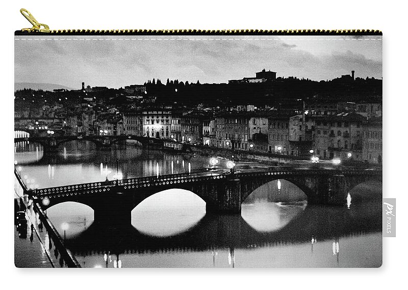 Bridges Zip Pouch featuring the photograph Florence, Italy by Alfred Eisenstaedt