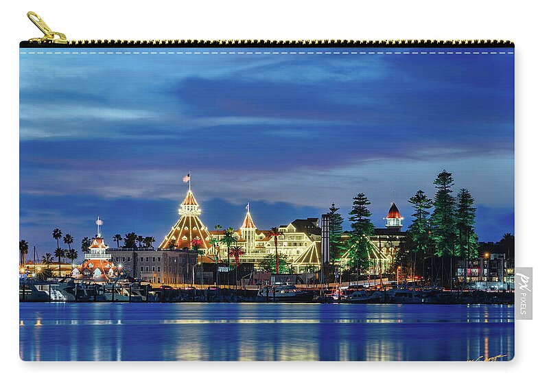 Hotel Del Coronado Zip Pouch featuring the photograph Hotel Christmas by Dan McGeorge