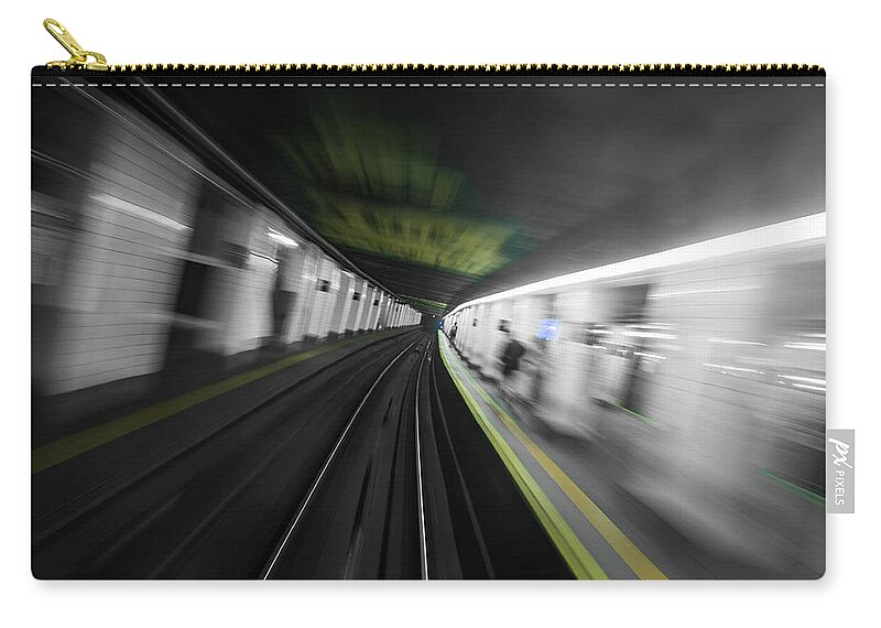 New York City Zip Pouch featuring the photograph Hoyt Street Departure by Peter J DeJesus