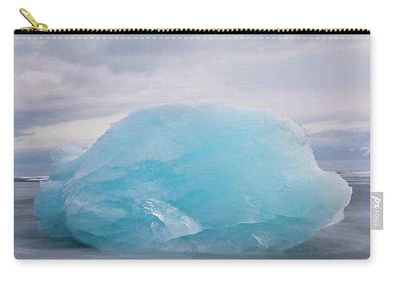Iceberg Zip Pouch featuring the photograph Iceberg On Beach Jokulsarlon Lagoon by Peter Adams