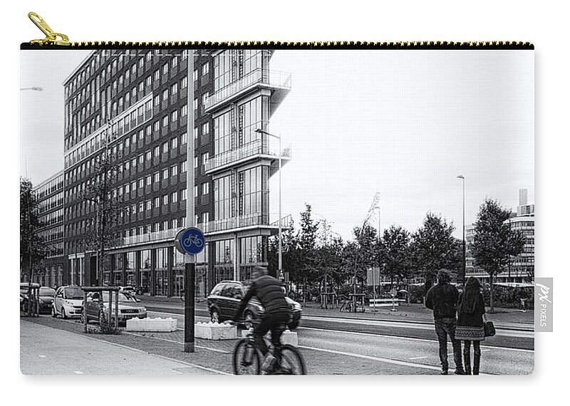 City Zip Pouch featuring the photograph In The City by Jaroslav Buna