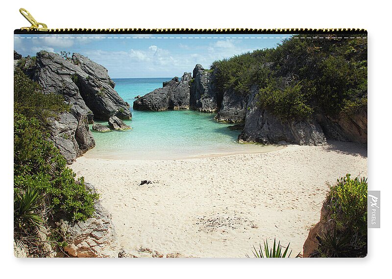 Scenics Zip Pouch featuring the photograph Jobsons Cove Beach, Bermuda by Elisabeth Pollaert Smith