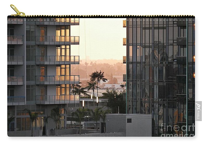 Los Angeles Zip Pouch featuring the photograph Los Angeles Series - Palm View Downtown LA by Lee Antle