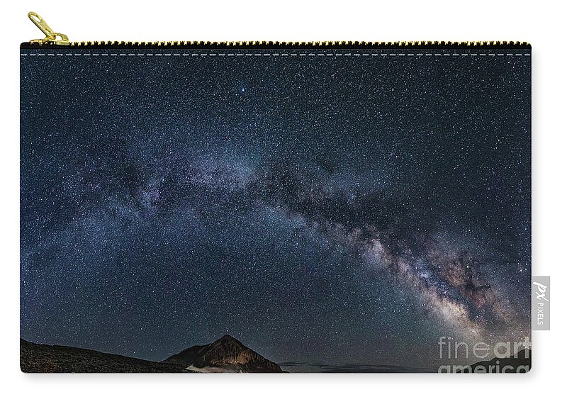 Milky Way Zip Pouch featuring the photograph Milky Way over Crested Butte Mountain by Melissa Lipton