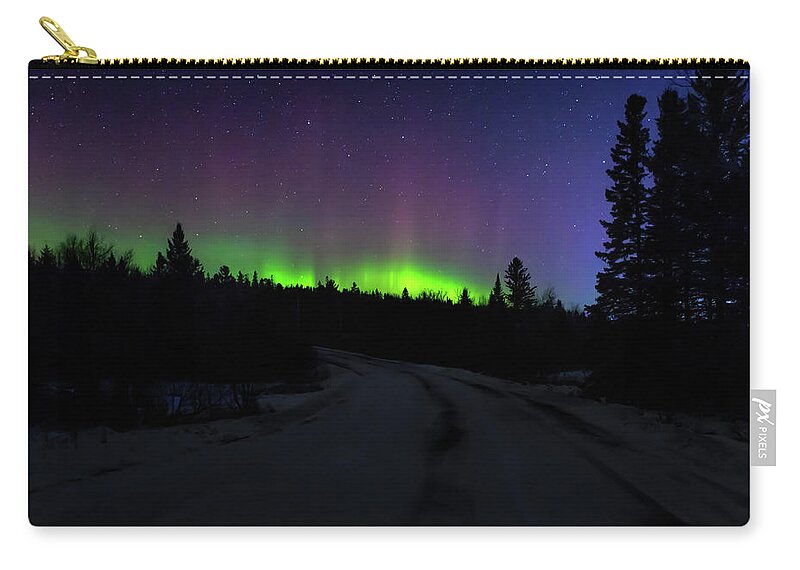 Northern Lights Carry-all Pouch featuring the photograph Night Dancer by Susan Rissi Tregoning