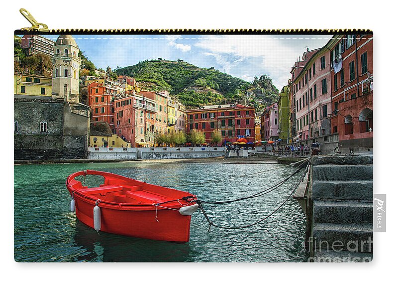 Vernazza Zip Pouch featuring the photograph Red Boat Vernazza Cinque Terre by Wayne Moran