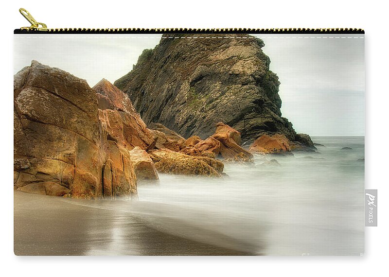Harris Beach Zip Pouch featuring the photograph Rocks and water by Izet Kapetanovic