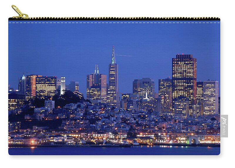 San Francisco Zip Pouch featuring the photograph San Francisco Skyline At Dusk by David Rout