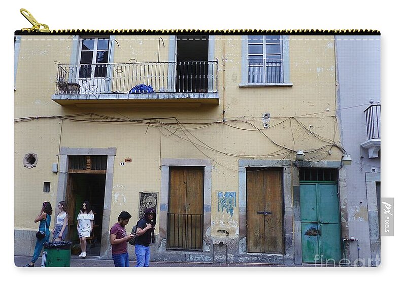 Pale Gold Stucco Zip Pouch featuring the photograph Guanajuato Street Scene by Rosanne Licciardi