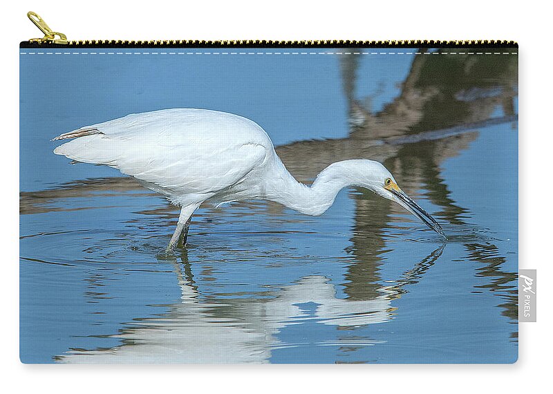 Nature Carry-all Pouch featuring the photograph Snowy Egret DMSB0178 by Gerry Gantt
