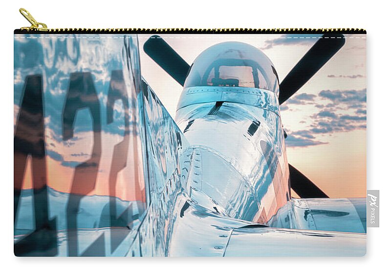 Fighter Zip Pouch featuring the photograph Straight Up the Spine by Laura Hedien