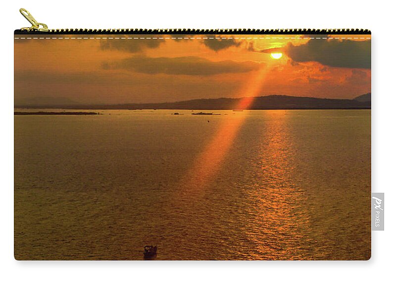 Sunrise Zip Pouch featuring the photograph Sunrise on Ganh Rai Bay by David Meznarich