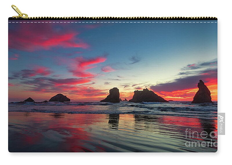 Bandon Beach Carry-all Pouch featuring the photograph Sunset On Bandon Beach by Doug Sturgess