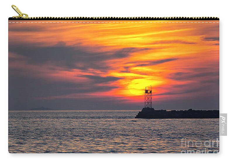 Borough Zip Pouch featuring the photograph Super Sunset 2 by Joe Geraci