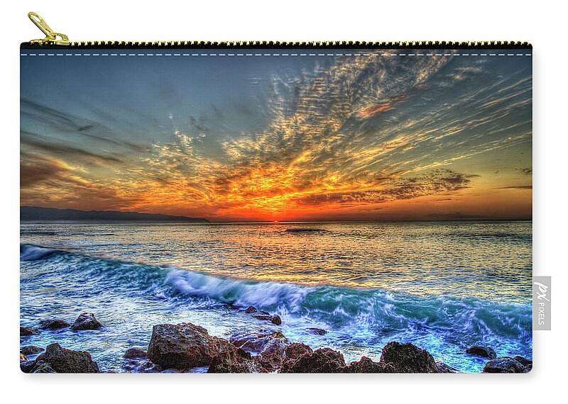 Reid Callaway Sunsets In Oahu Hawaii Zip Pouch featuring the photograph Oahu HI The End Sunset North Shore Seascape Landscape Art by Reid Callaway