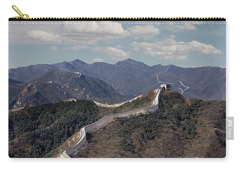 Tranquility Zip Pouch featuring the photograph The Great Wall At Badaling, Beijing by Ed Freeman