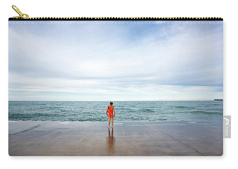 Water's Edge Zip Pouch featuring the photograph The North Shore On The Lake Drive by Maremagnum