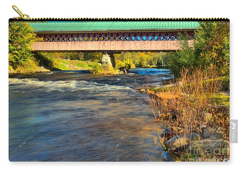 Thompson Covered Bridge Zip Pouch featuring the photograph Thompson Covered Bridge Over The Ashuelot River by Adam Jewell