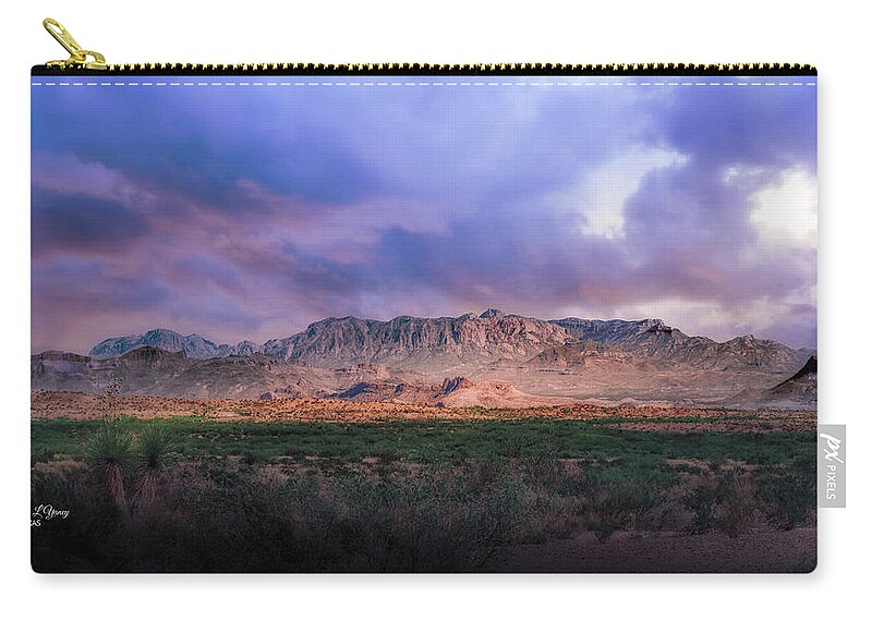 Sunset Zip Pouch featuring the photograph Big Bend National Park #1 by G Lamar Yancy