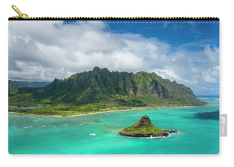 Chinamans Hat Hawaii Zip Pouch featuring the photograph Chinamans Hat Hawaii #2 by Leonardo Dale