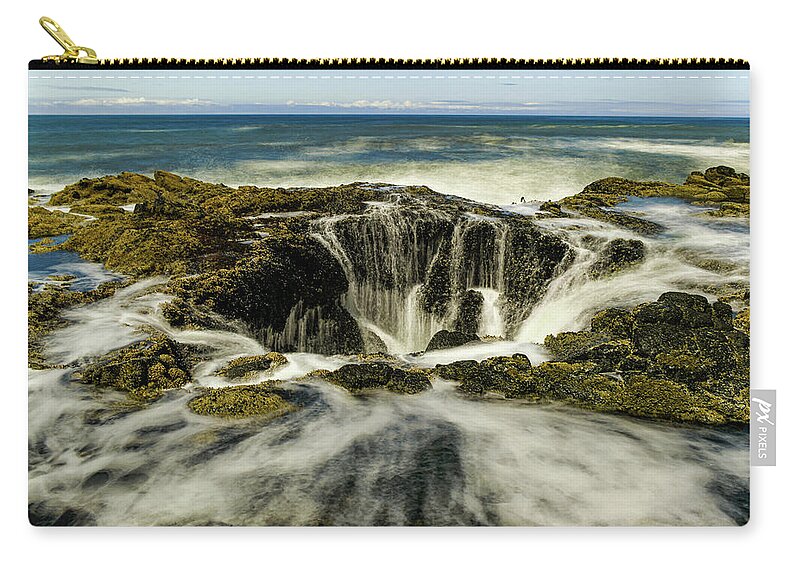 Oregon Zip Pouch featuring the photograph Drama at Thor's Well #1 by Jeff Swan
